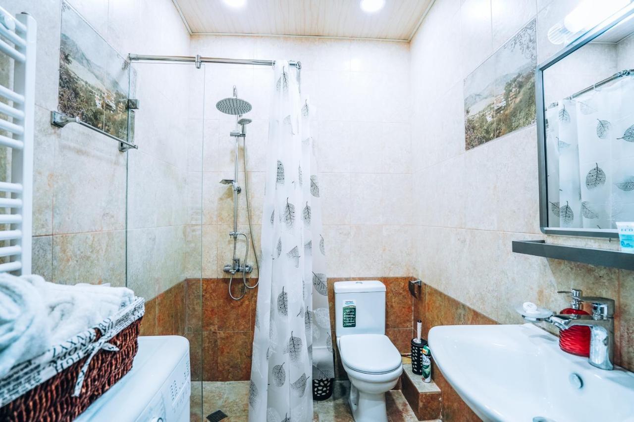 Second House Rustaveli Apartment Tbilisi Exterior photo